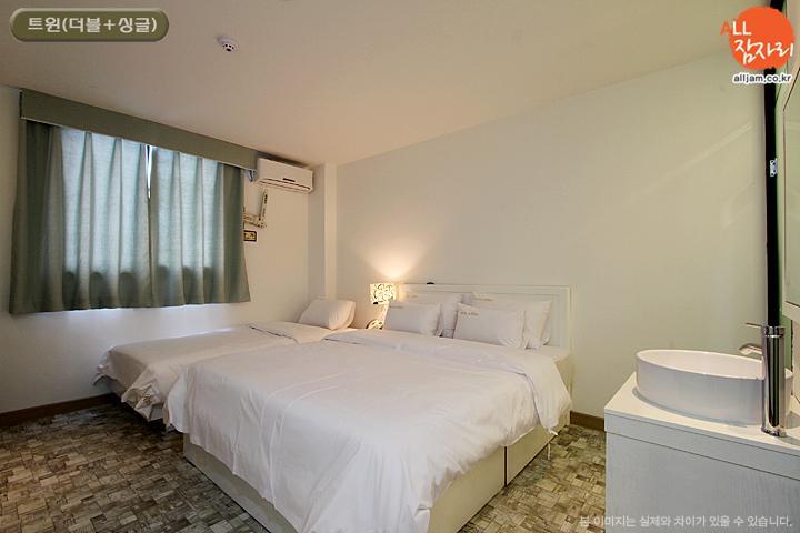 סוואן The Hotel Bon חדר תמונה