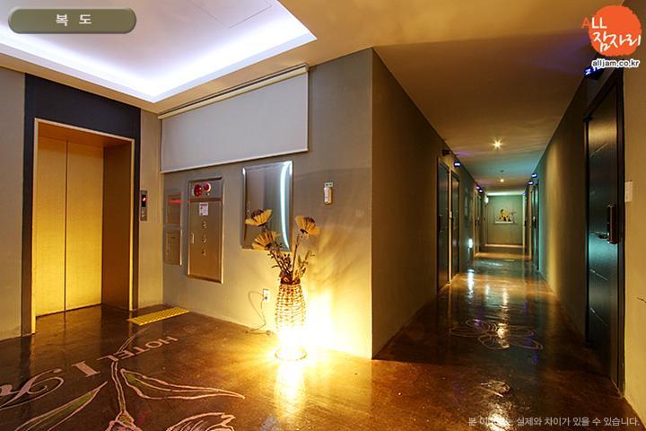 סוואן The Hotel Bon מראה חיצוני תמונה